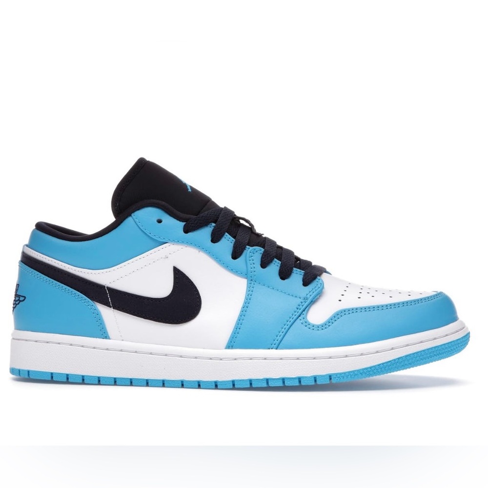 Jordan 1 Low
UNC (2021)